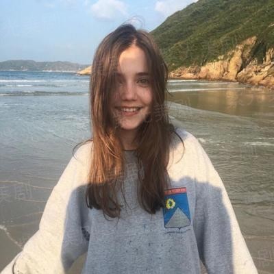艾莉:一个现代灰姑娘的故事